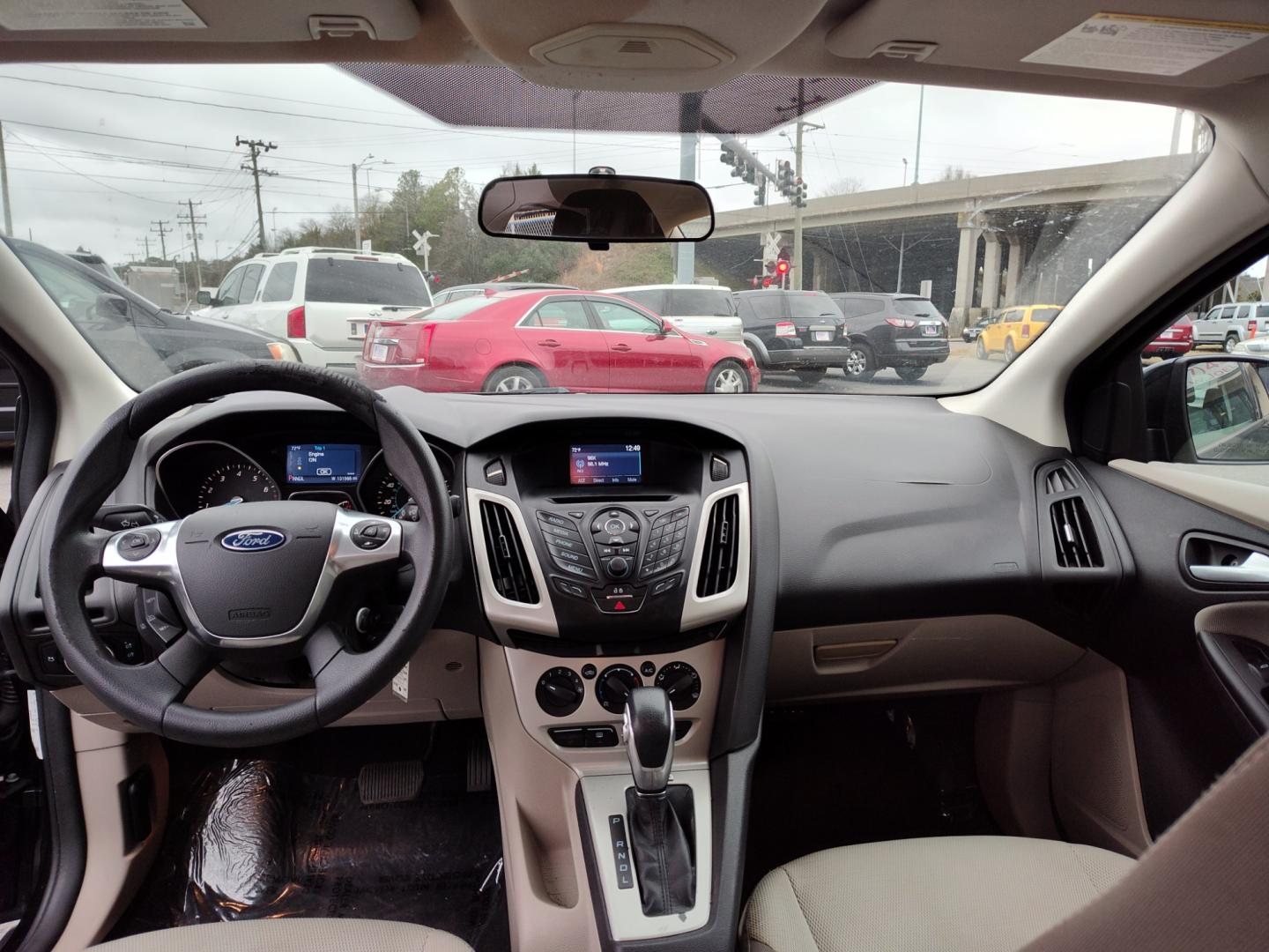 2014 Black Ford Focus (1FADP3F27EL) , Automatic transmission, located at 5700 Curlew Drive, Norfolk, VA, 23502, (757) 455-6330, 36.841885, -76.209412 - Photo#11